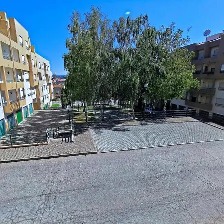 Affittacamere Apartamentos/suites Encosta Do Sol - Douro Valley *